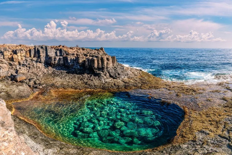 Naturalny basen w Caleta de Fuste