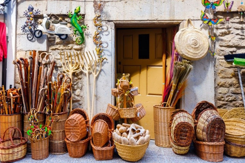 Trzcinowe kosze z Majorki